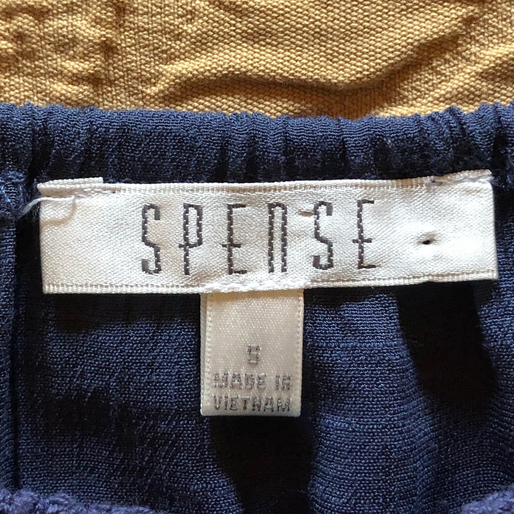 🌎 EUC! BOHO BLUE EMBROIDERED TOP - Picture 6 of 7